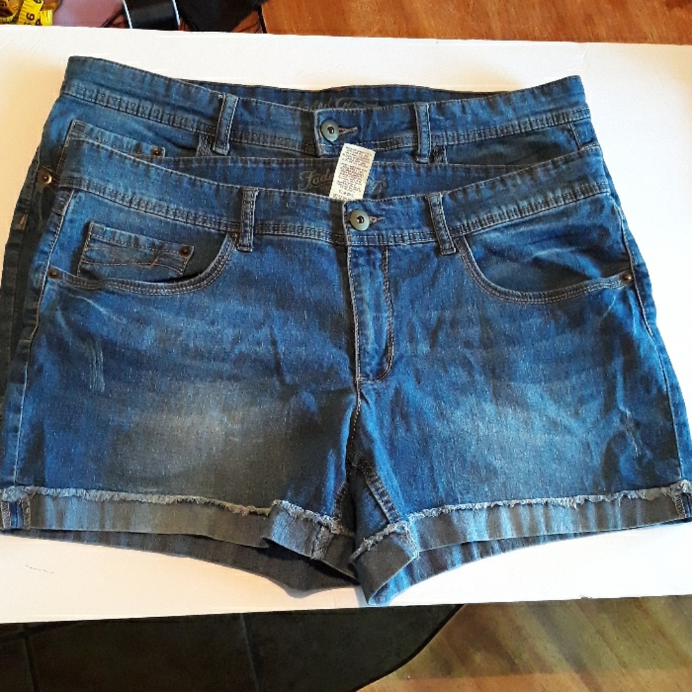 Faded Glory 2 pair  Bundle boyfriend Denim Shorts